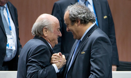 Ông Blatter và Platini đều không đồng tình với phán quyết của Ủy ban kháng cáo FIFA và sẽ đưa vụ việc lên Tòa án trọng tài thể thao.